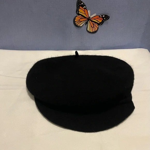 Wool News Boy Beret Hat - Picture 4 of 5